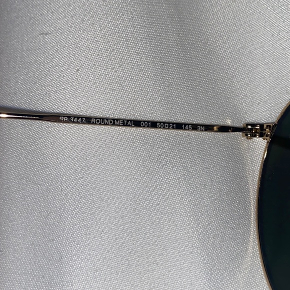 Ray-Ban Round Metal Sunglasses - Picture 7 of 11